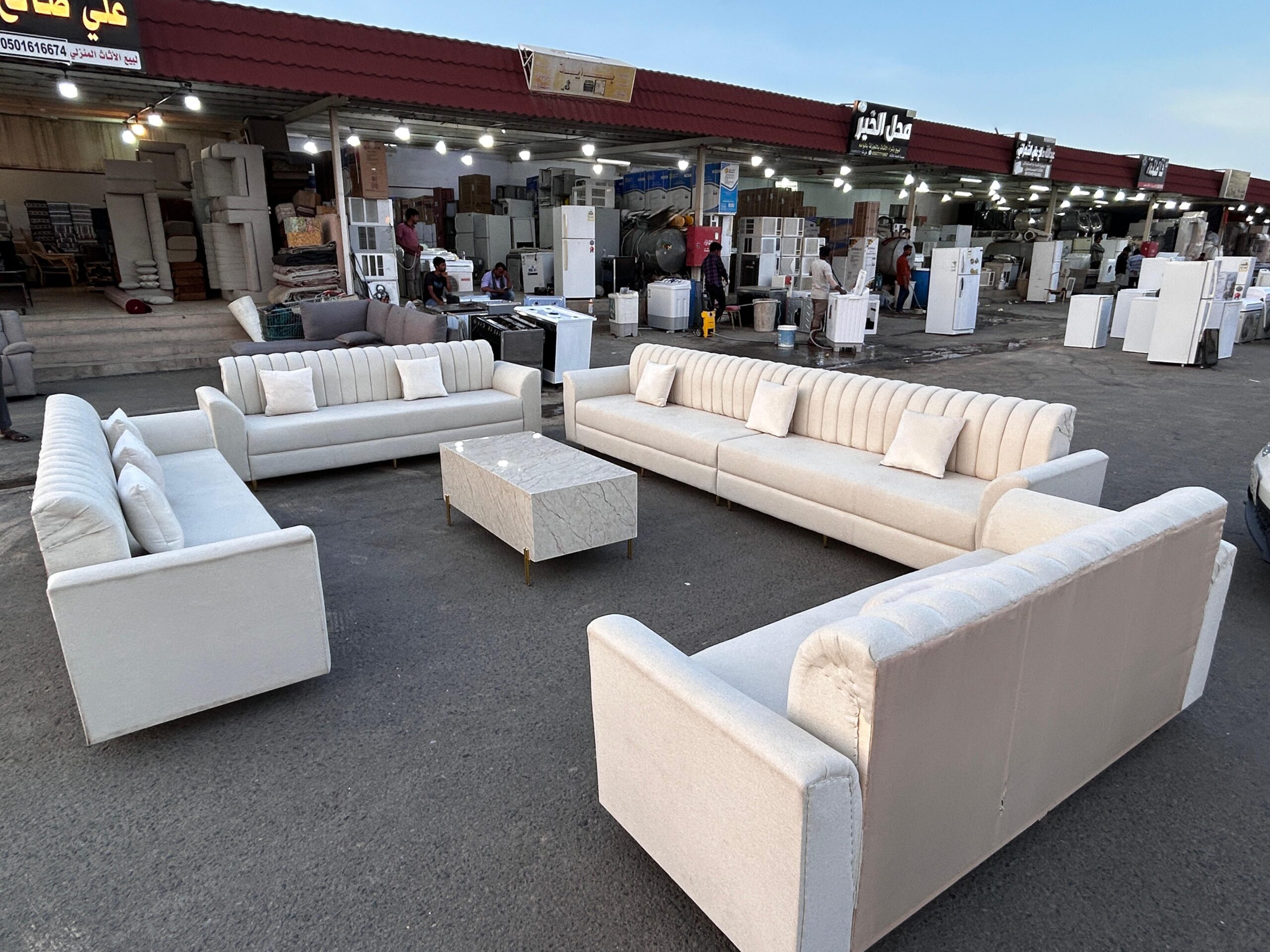 haraj market abha Khamis Mushait- سوق حراج ابها خميس مشيط